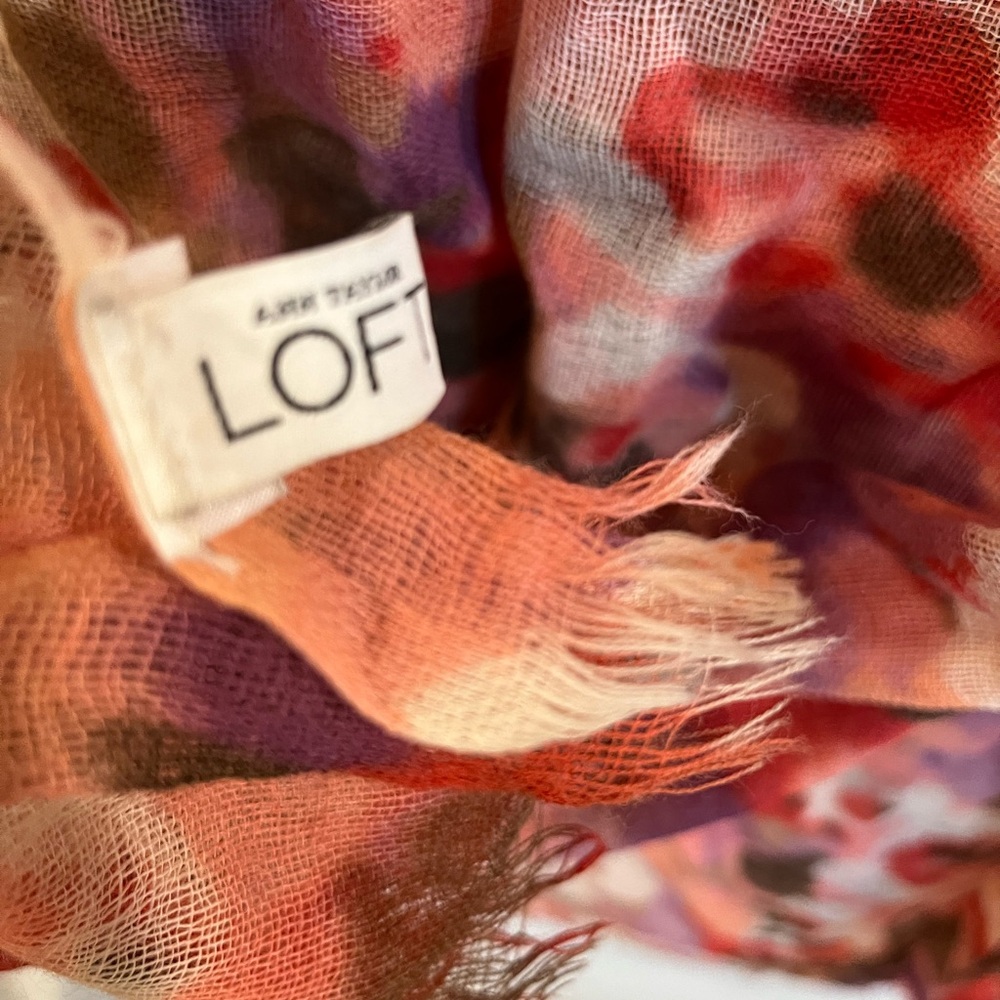 LOFT Red and Purple Floral Scarf - Picture 5 of 5